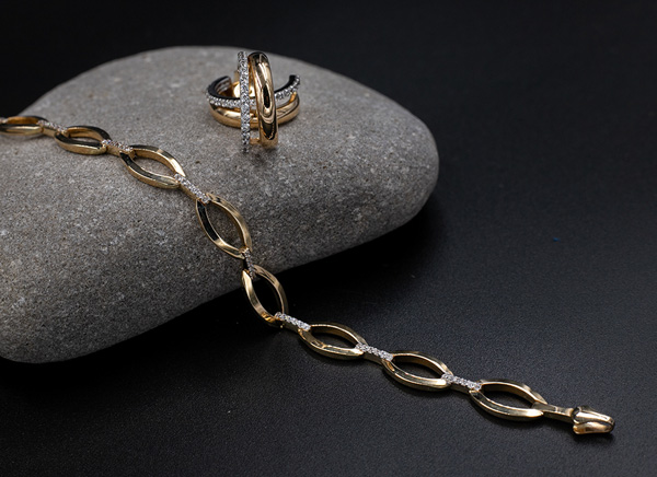 joyeria pulsera y pendientes oro